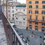 G-rough, Rome, A Member Of Design Róma