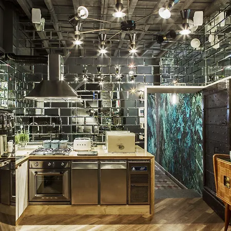 Gasthof G-rough, Rome, A Member Of Design Rom