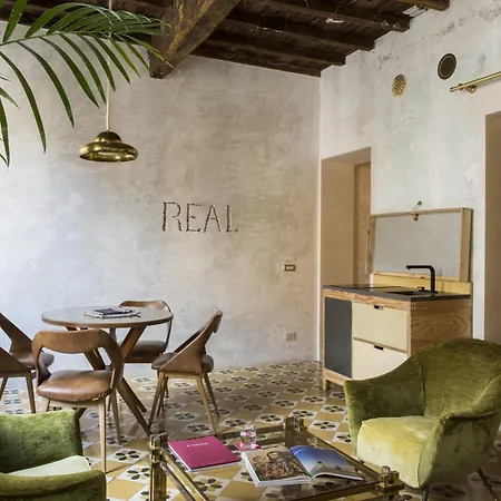 G-rough, Rome, A Member Of Design Guest house Rome