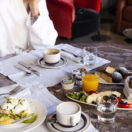 Navona Luxury Suites Rome Pasquino 4*