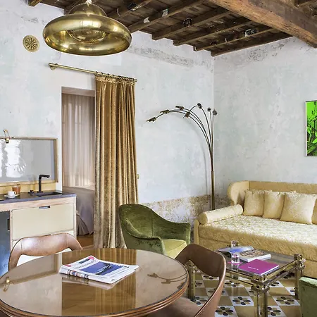G-rough, Rome, A Member Of Design Affittacamere 2*